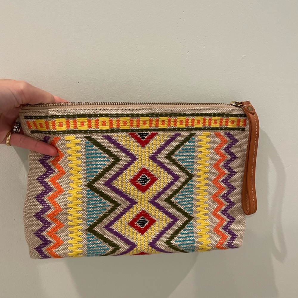 Handwoven Geometric Pattern Wristlet Clutch in Multicolor